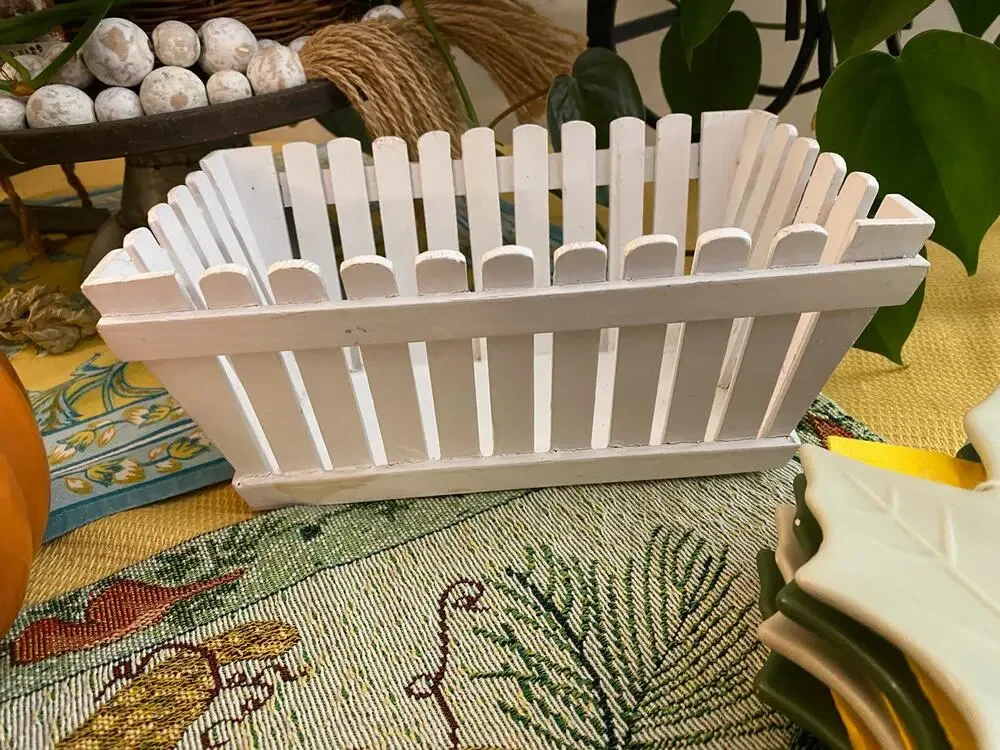Small White Wood Picket Fence Basket Planter Farmhouse Cottage Decor 7.5